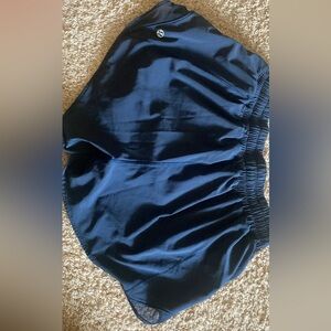 Size 6 navy lulu lemon shorts